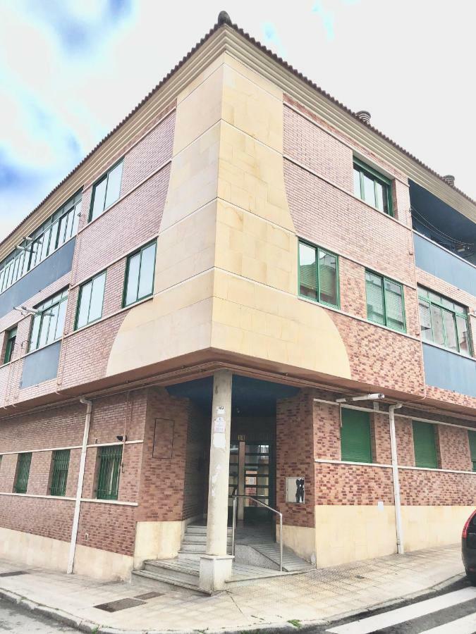 Апартаменты W W W Goyahospitales Es Bajo B Леон Экстерьер фото